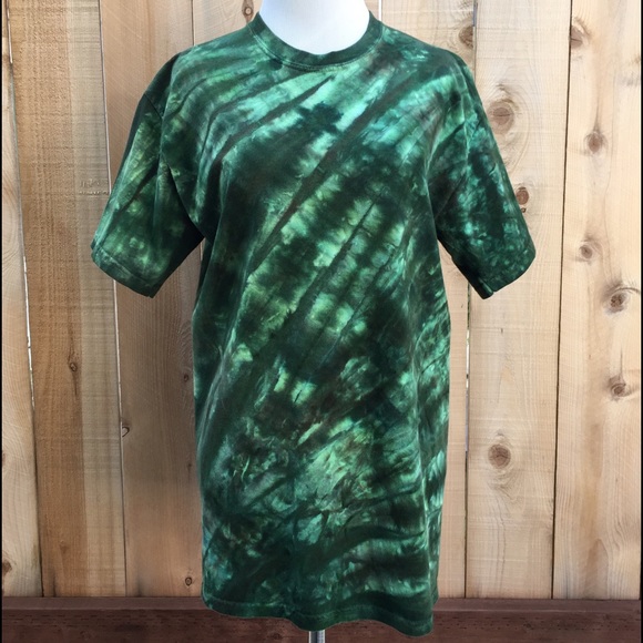 Gildan | Unisex Hand Crafted Tie Dye T-shirt - Picture 3 of 4